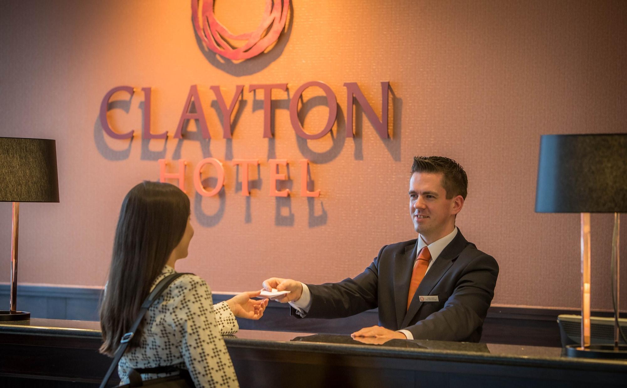 Clayton Hotel Леопардстаун Екстериор снимка