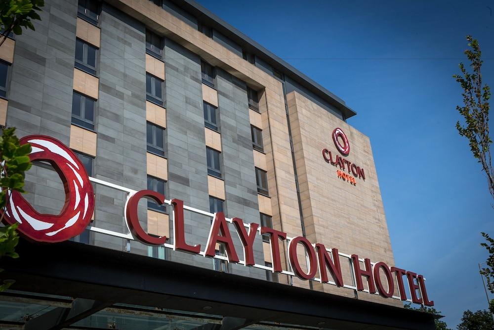 Clayton Hotel Леопардстаун Екстериор снимка