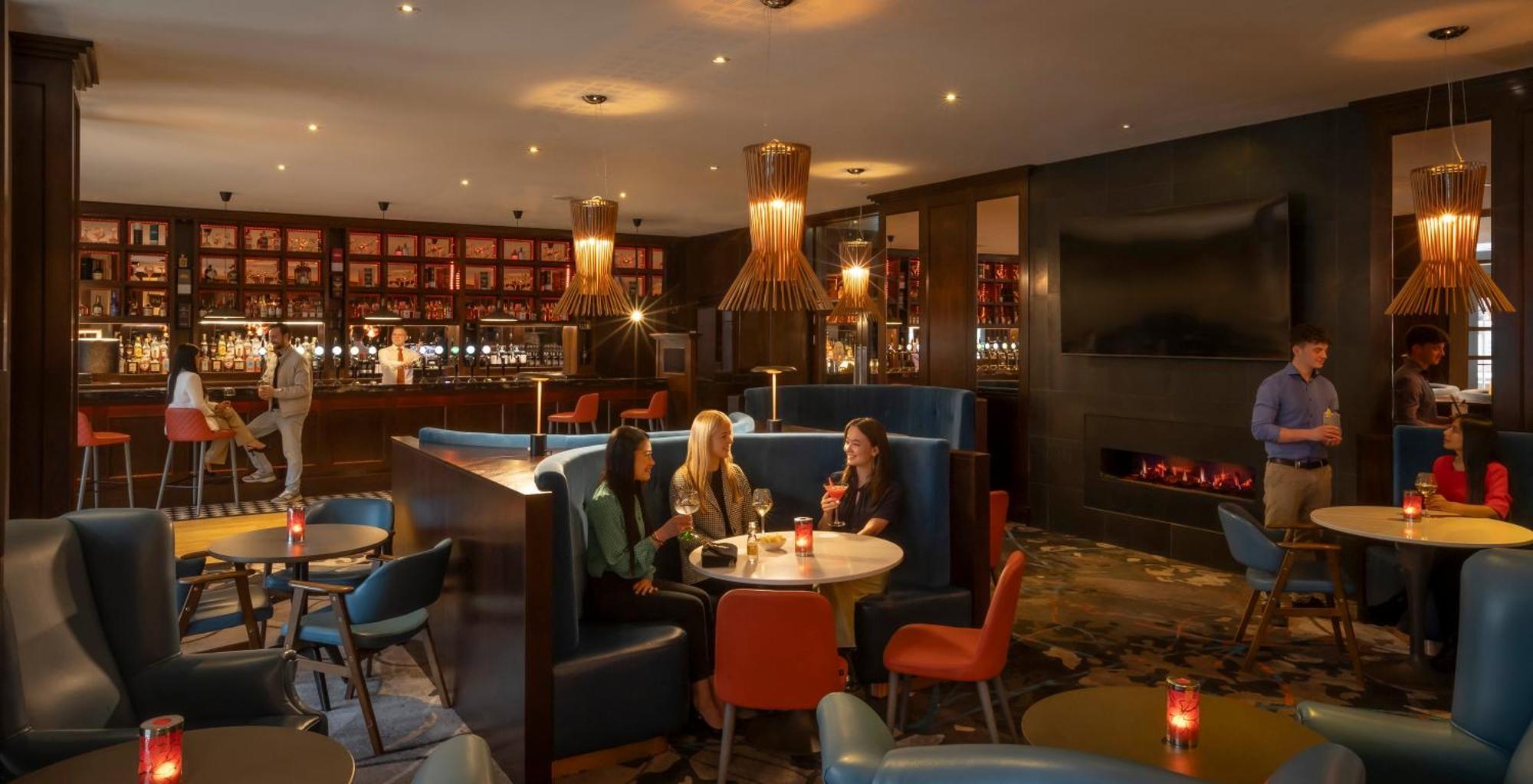 Clayton Hotel Леопардстаун Екстериор снимка
