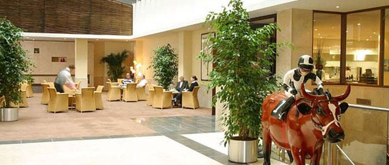 Clayton Hotel Леопардстаун Екстериор снимка